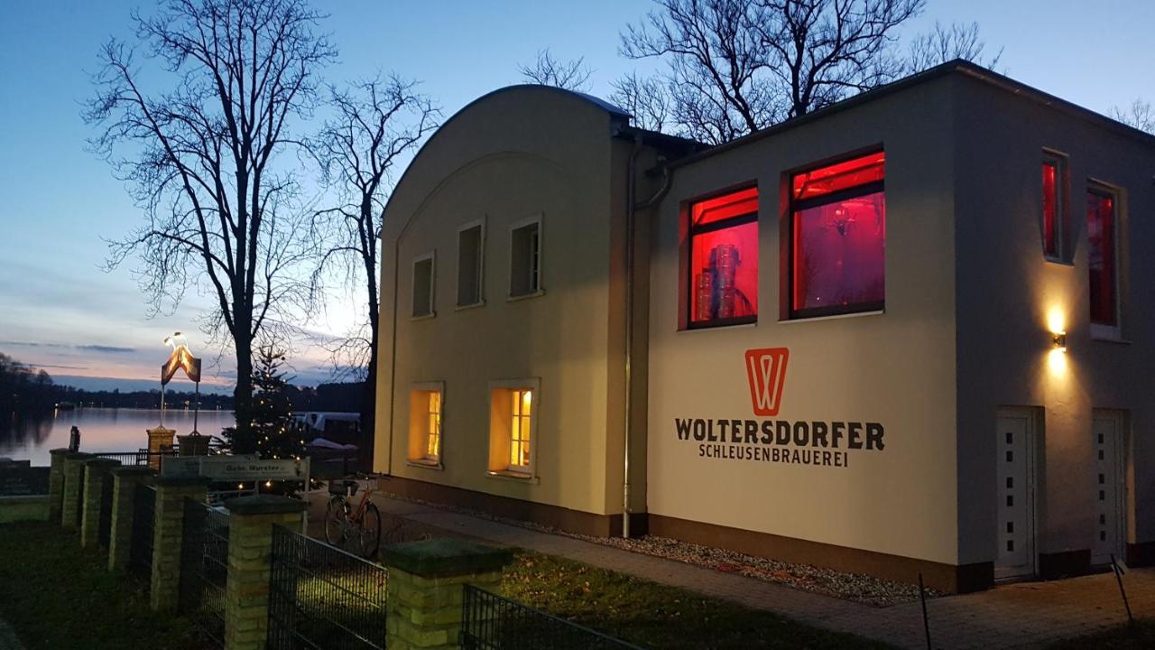 Ferienwohnungen Auf Der Schleusenhalbinsel Woltersdorf  Exterior photo